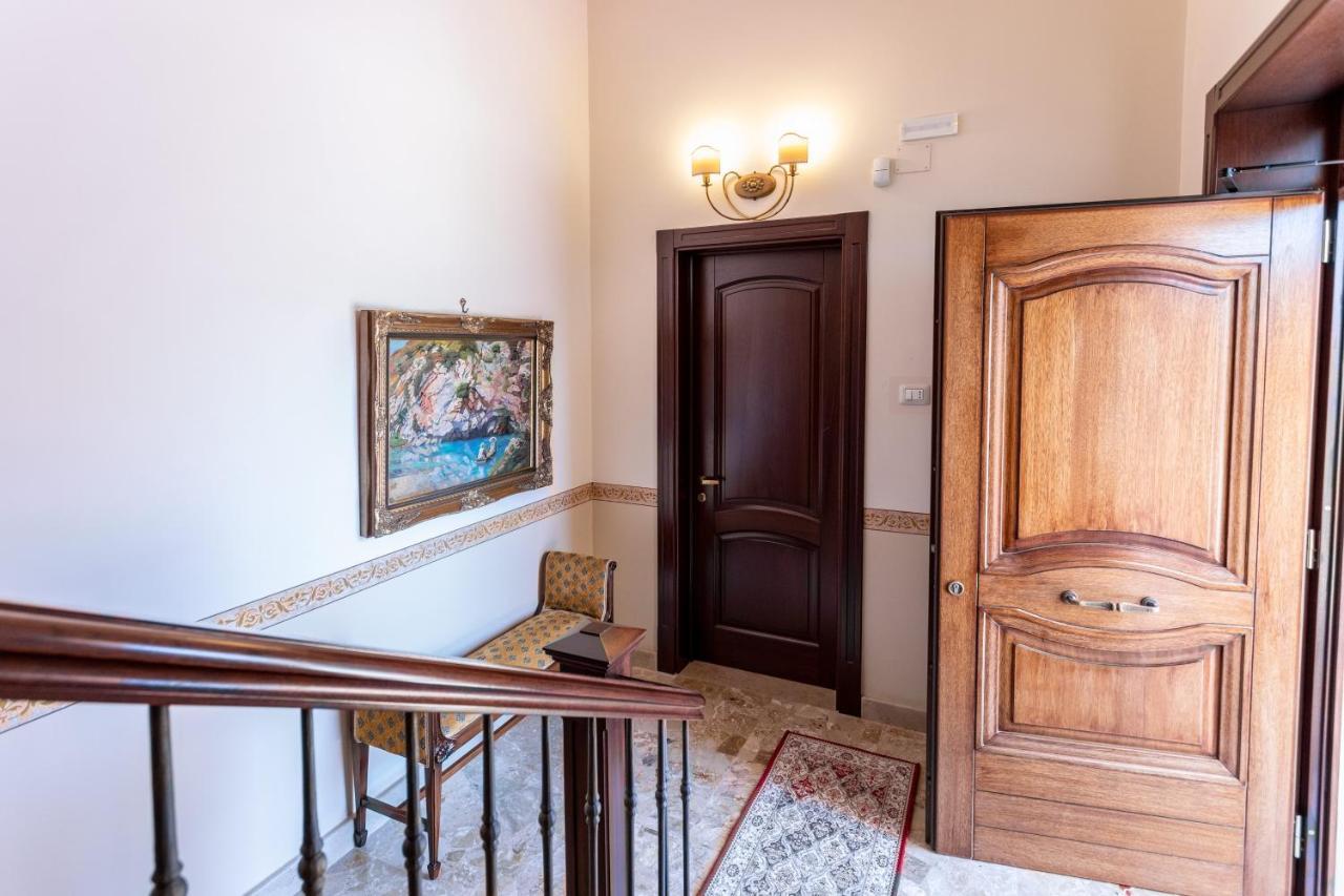 B&B Domus Japigia Удженто Екстериор снимка