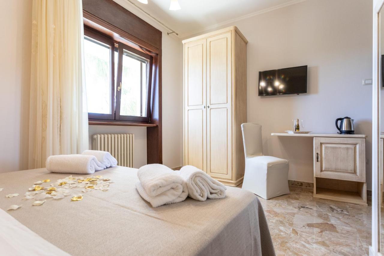 B&B Domus Japigia Удженто Екстериор снимка